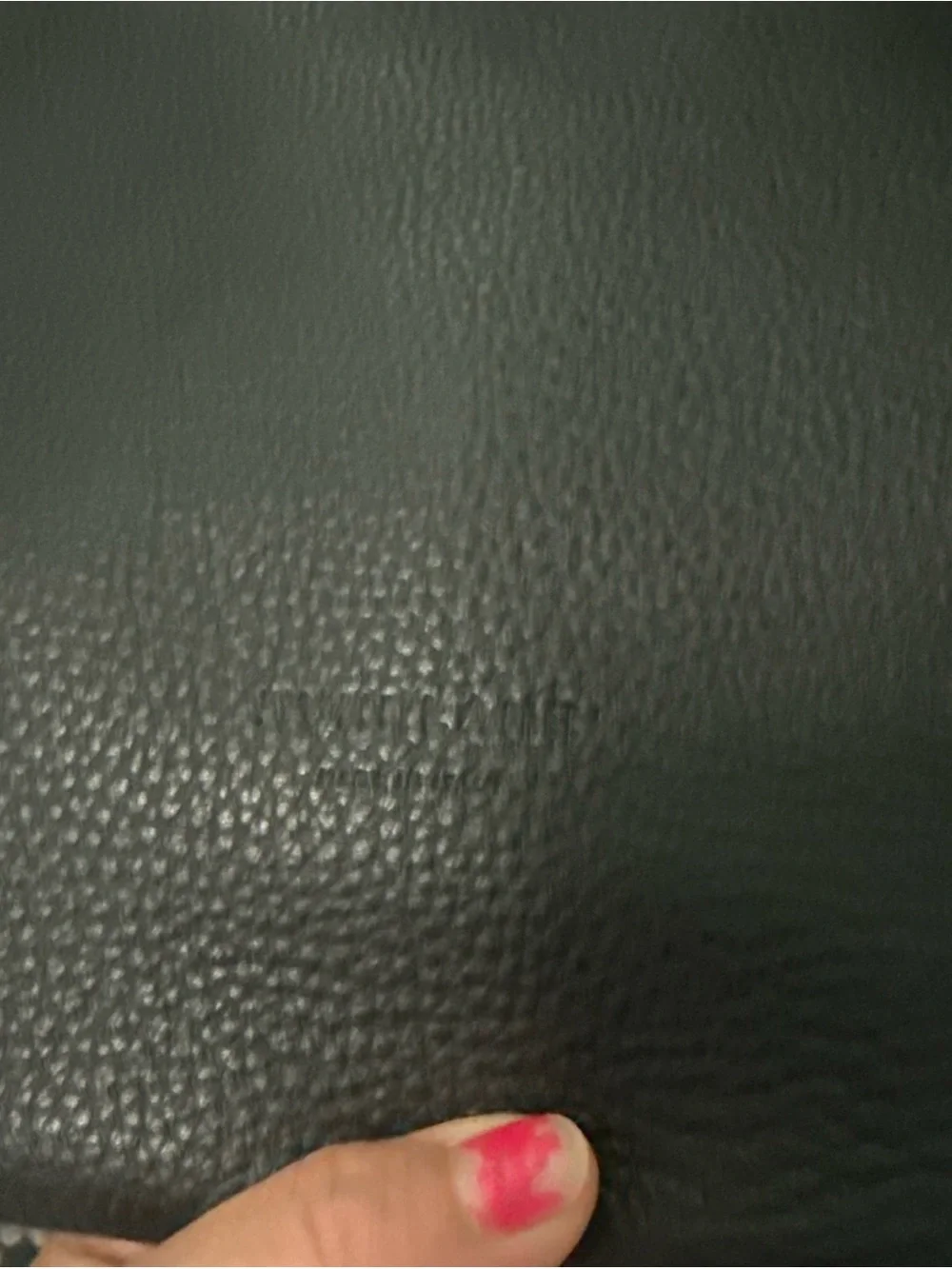 Everlane boss pebbled